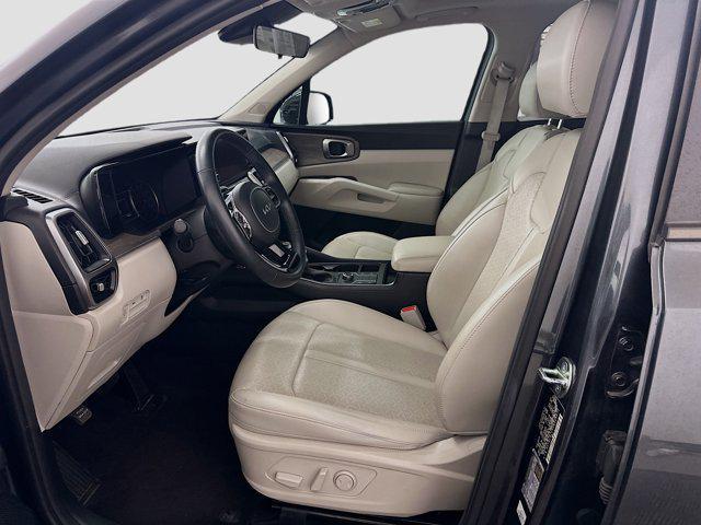 used 2023 Kia Sorento car, priced at $24,677