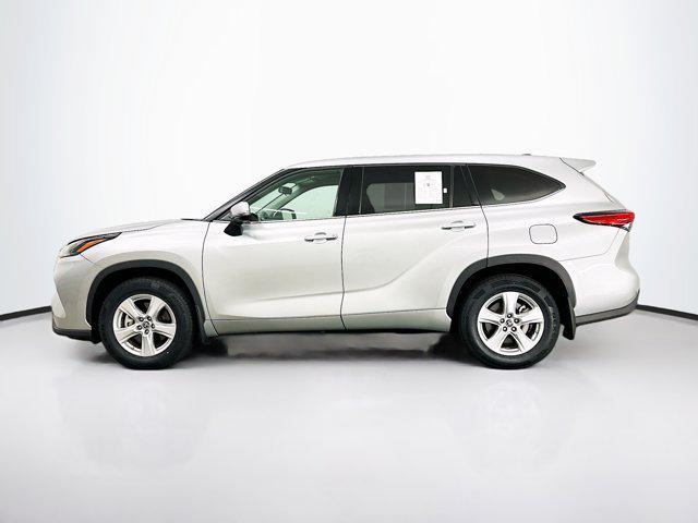 used 2022 Toyota Highlander car, priced at $29,869