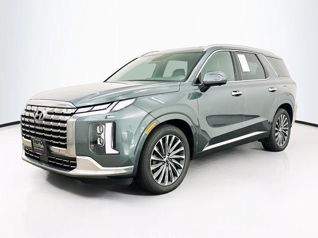 used 2024 Hyundai Palisade car, priced at $38,777