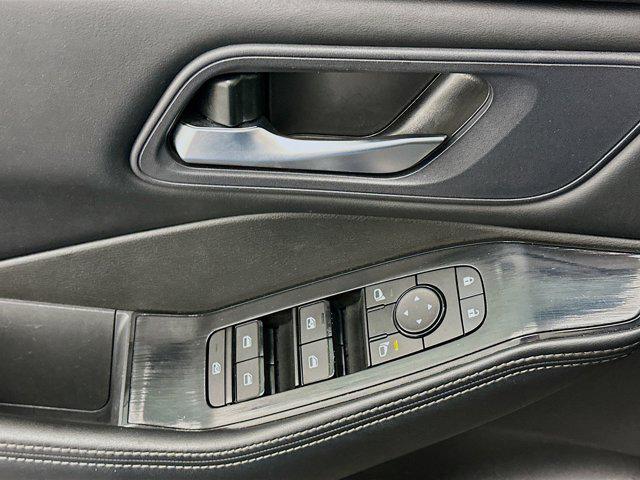 used 2024 Nissan Rogue car, priced at $20,477