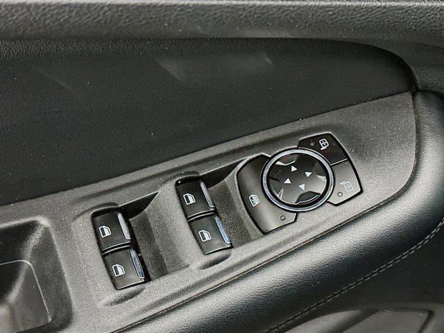 used 2023 Ford Edge car, priced at $21,987