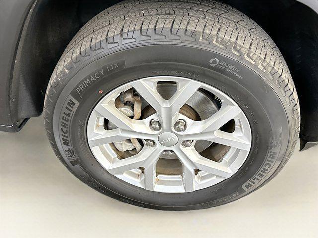 used 2023 Jeep Grand Cherokee car, priced at $30,797