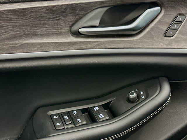 used 2023 Jeep Grand Cherokee car, priced at $30,797