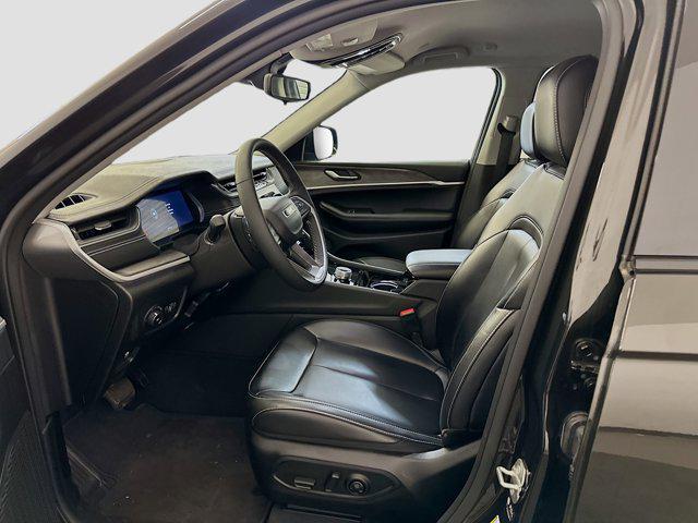 used 2023 Jeep Grand Cherokee car, priced at $30,797