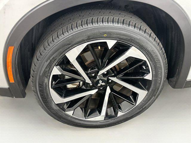used 2023 Mitsubishi Outlander car, priced at $23,997