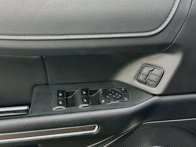 used 2024 Ford Expedition car, priced at $47,877