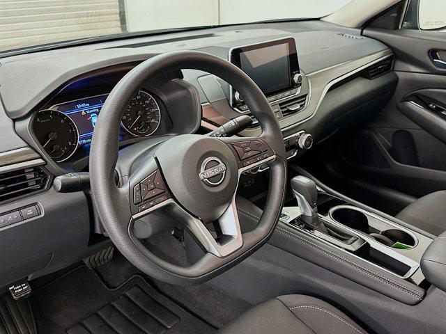 used 2023 Nissan Altima car, priced at $23,269