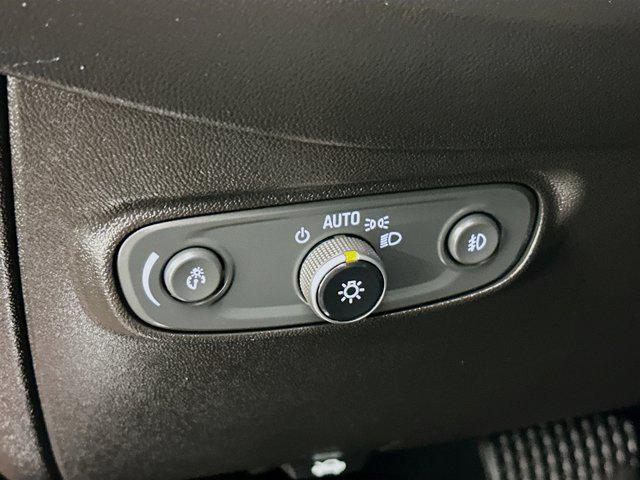 used 2022 Chevrolet Equinox car, priced at $24,677