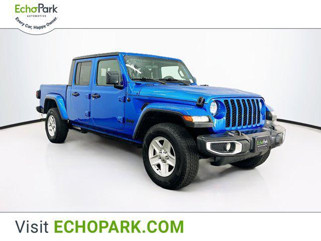 used 2023 Jeep Gladiator car, priced at $27,559