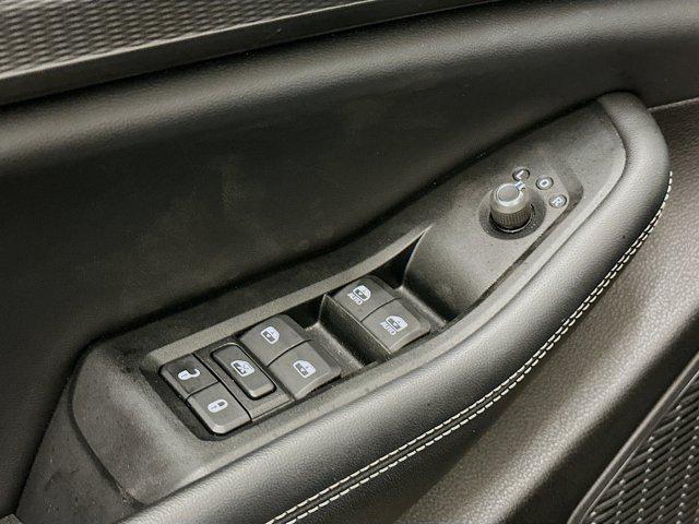 used 2023 Jeep Grand Cherokee car, priced at $28,577