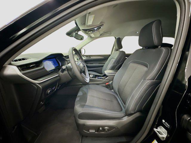 used 2023 Jeep Grand Cherokee car, priced at $28,577