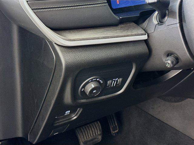 used 2024 Jeep Grand Cherokee L car, priced at $32,796