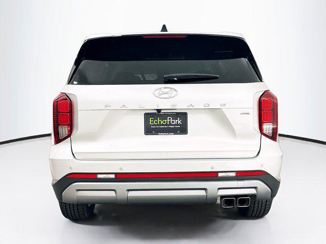 used 2024 Hyundai Palisade car, priced at $32,877