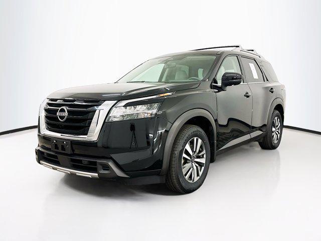 used 2023 Nissan Pathfinder car, priced at $32,189