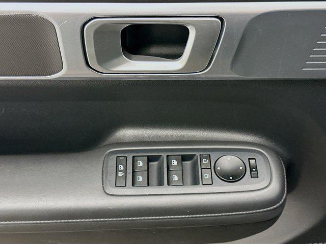 used 2024 Hyundai Santa Fe car, priced at $27,987