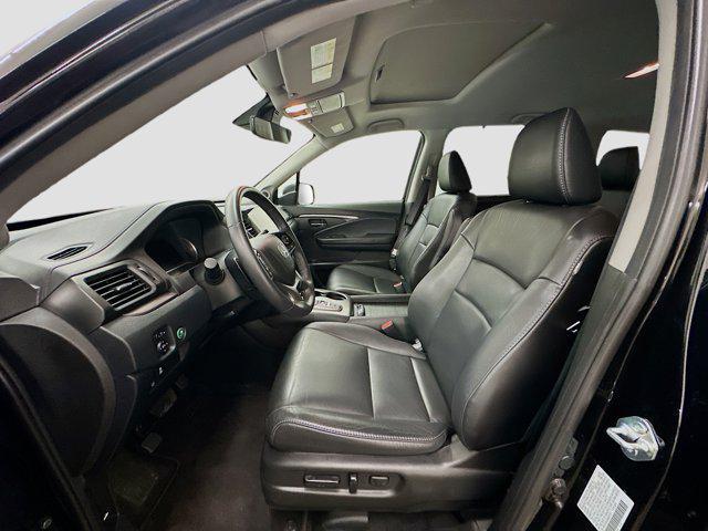 used 2022 Honda Pilot car, priced at $32,377