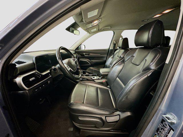used 2024 Kia Telluride car, priced at $29,897
