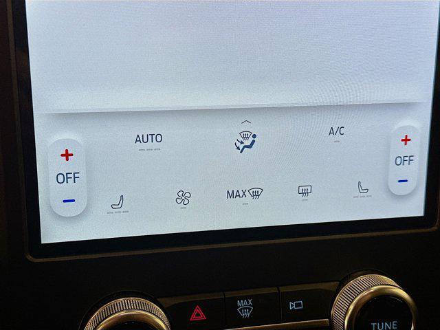 used 2024 Ford Edge car, priced at $19,987