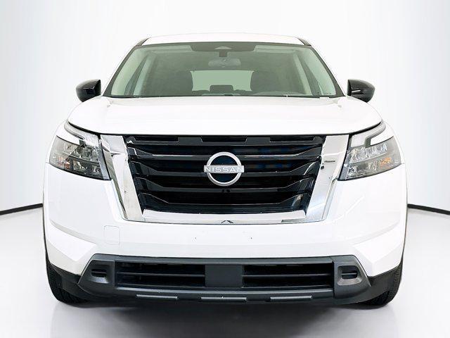 used 2024 Nissan Pathfinder car, priced at $29,696