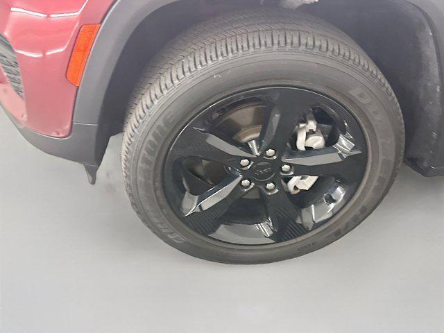 used 2023 Jeep Grand Cherokee car, priced at $34,577