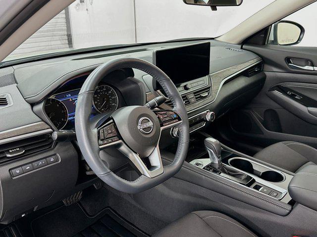 used 2023 Nissan Altima car, priced at $21,289