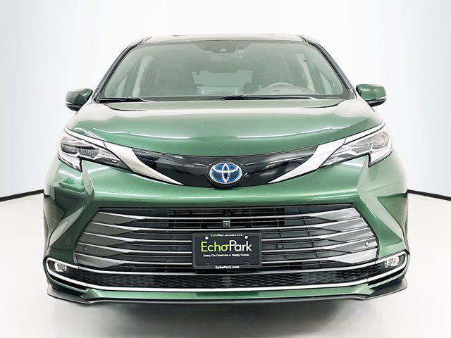 used 2022 Toyota Sienna car, priced at $40,577