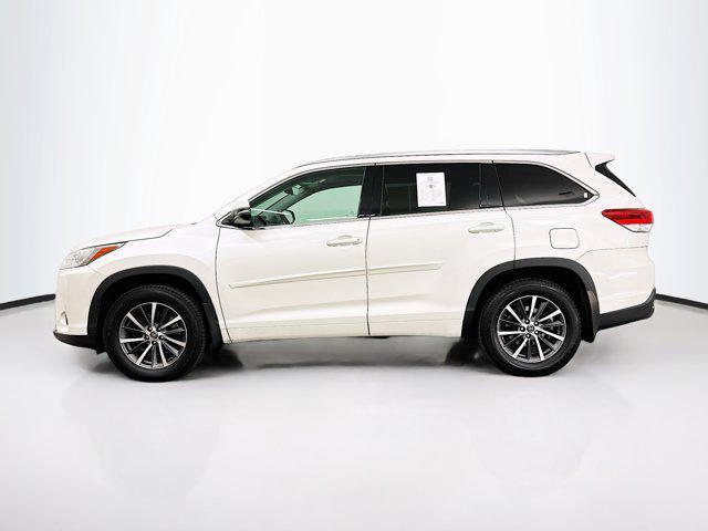 used 2017 Toyota Highlander car, priced at $22,979