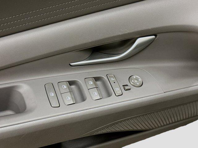 used 2024 Hyundai Elantra car, priced at $21,277