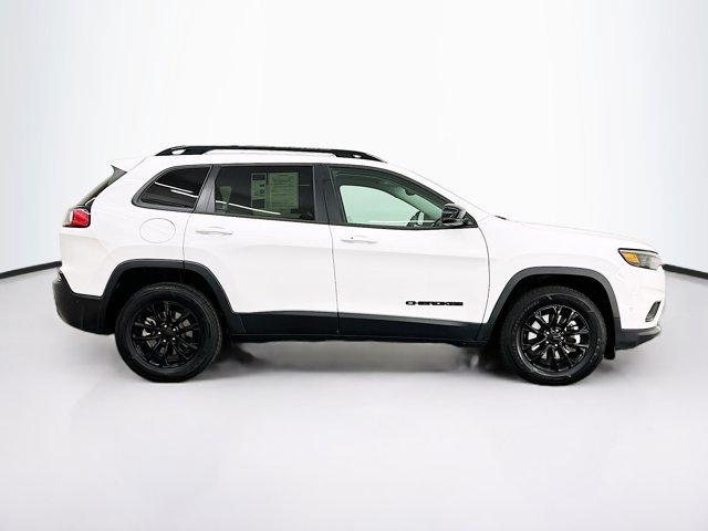 used 2023 Jeep Cherokee car, priced at $28,109