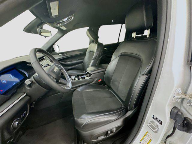 used 2023 Jeep Grand Cherokee car, priced at $30,997
