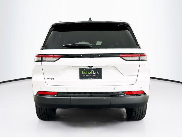 used 2023 Jeep Grand Cherokee car, priced at $30,997