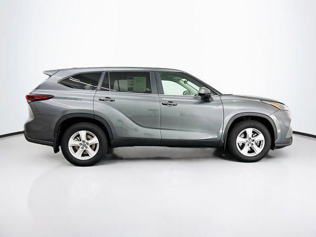 used 2024 Toyota Highlander car, priced at $38,569