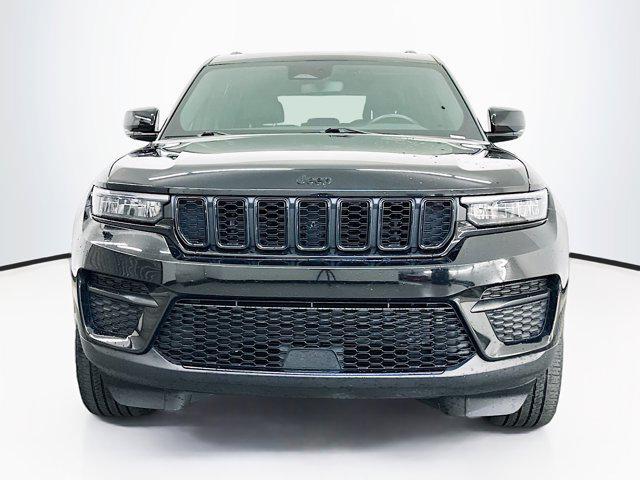 used 2022 Jeep Grand Cherokee car, priced at $28,977
