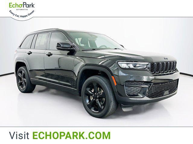 used 2022 Jeep Grand Cherokee car, priced at $28,977