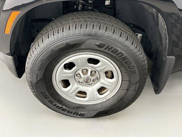 used 2024 Nissan Frontier car, priced at $27,997