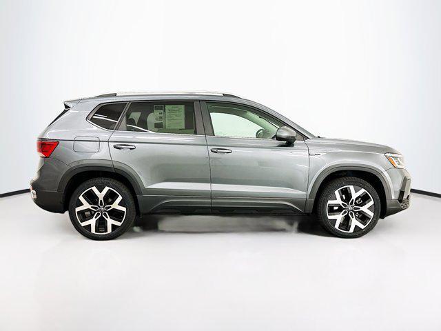 used 2022 Volkswagen Taos car, priced at $20,569