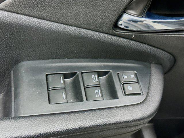 used 2022 Honda Pilot car, priced at $30,577