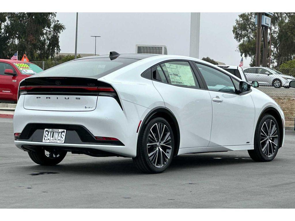 new 2024 Toyota Prius car