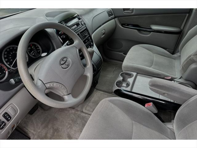 used 2004 Toyota Sienna car, priced at $7,999