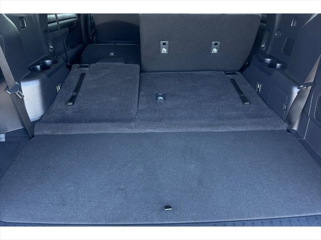 used 2023 Toyota Highlander car, priced at $39,999