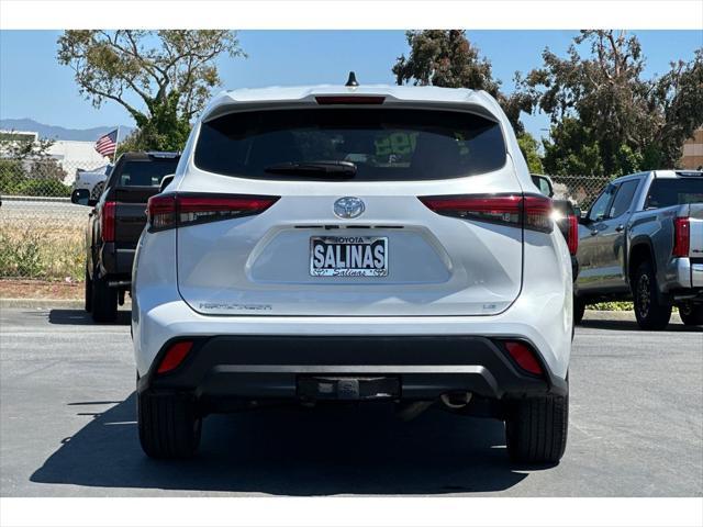used 2023 Toyota Highlander car, priced at $39,999