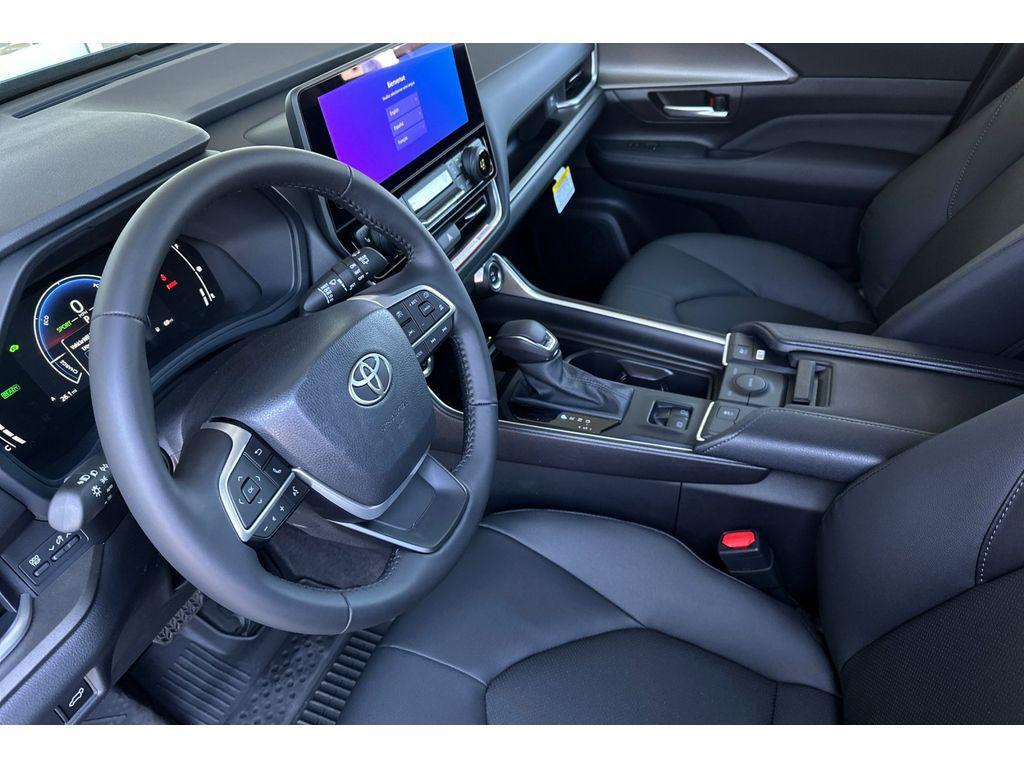 new 2025 Toyota Grand Highlander Hybrid car, priced at $48,328