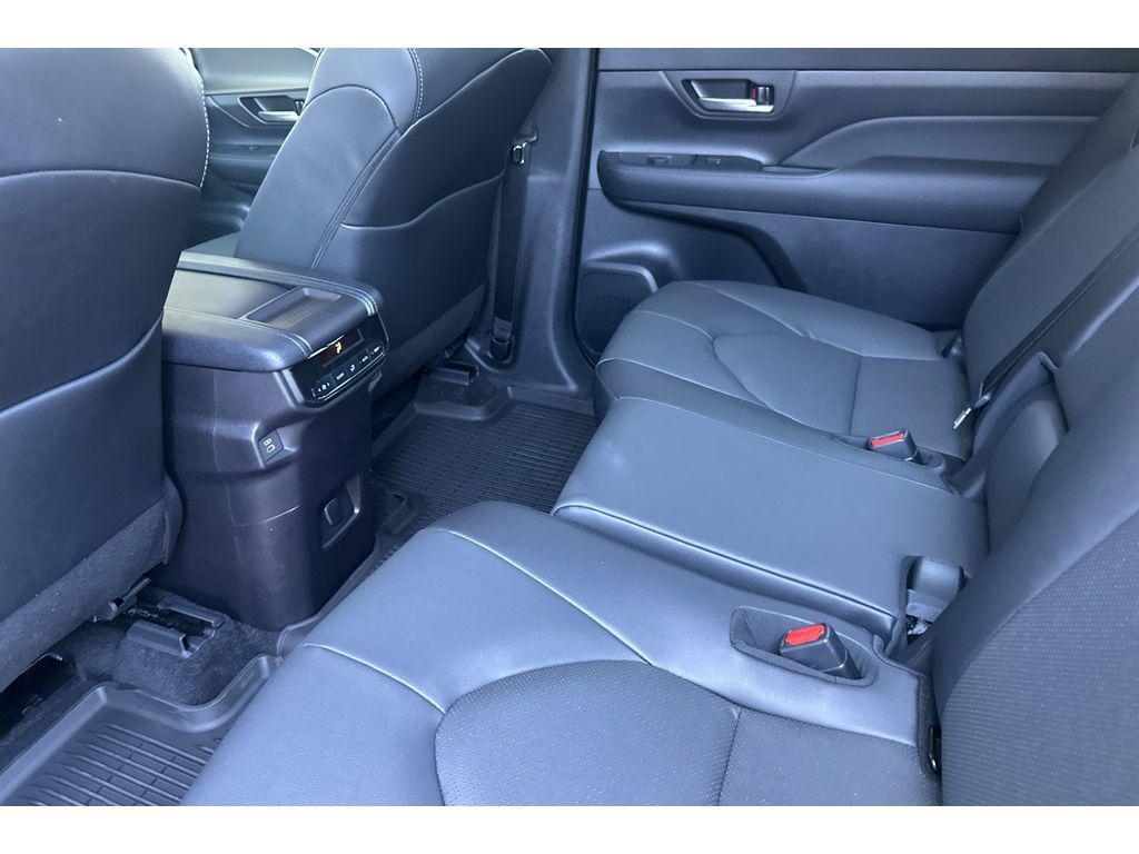 new 2025 Toyota Grand Highlander Hybrid car, priced at $48,328