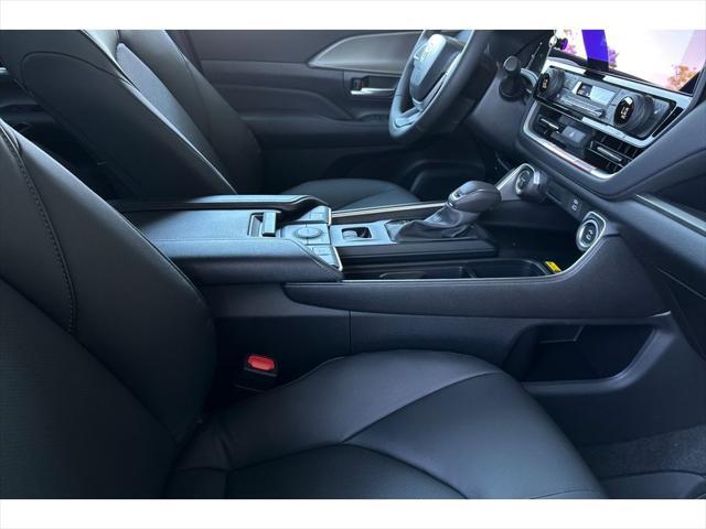 new 2025 Toyota Grand Highlander Hybrid car, priced at $48,328