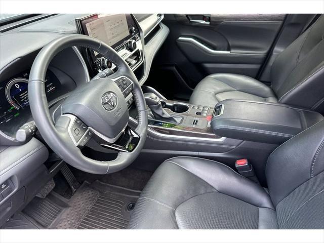 used 2024 Toyota Highlander Hybrid car, priced at $59,999