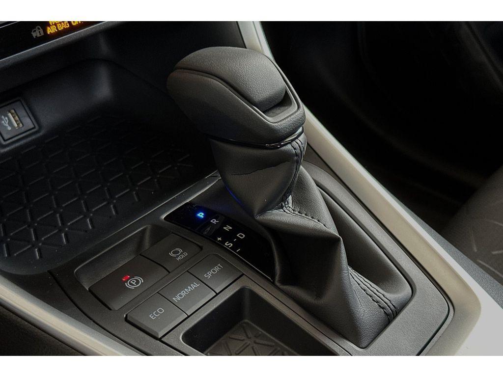 new 2024 Toyota RAV4 car