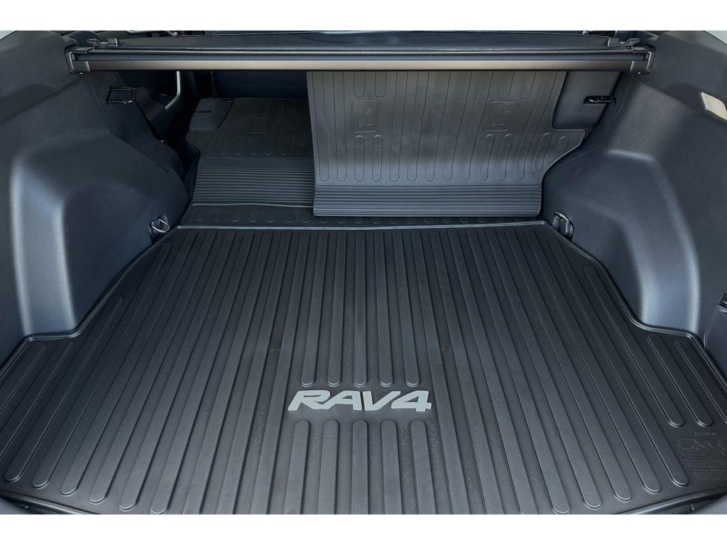 new 2024 Toyota RAV4 car