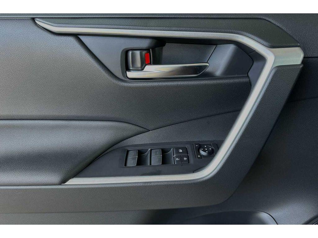 new 2024 Toyota RAV4 car
