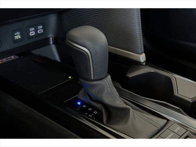 new 2025 Toyota Camry car, priced at $36,652