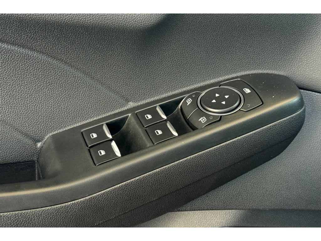 used 2022 Ford Escape car, priced at $21,999